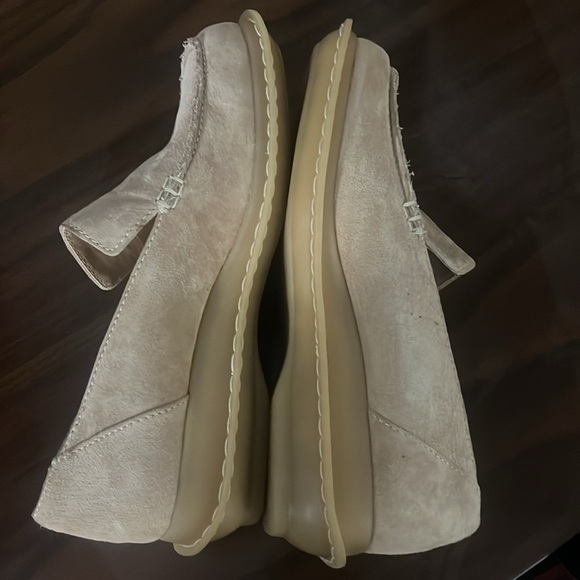 Tan leather PASSPORTS Loafers. 👞 Size 7.5 - Picture 7 of 8